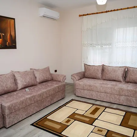 Apartmán House For Rent In